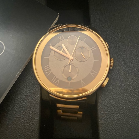 Movado authentic rose gold bold watch - Picture 2 of 8